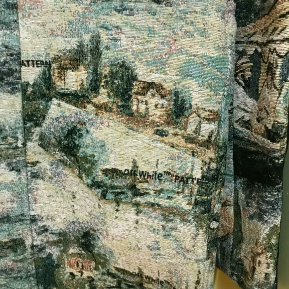 Off white coat - Picture 4 of 7